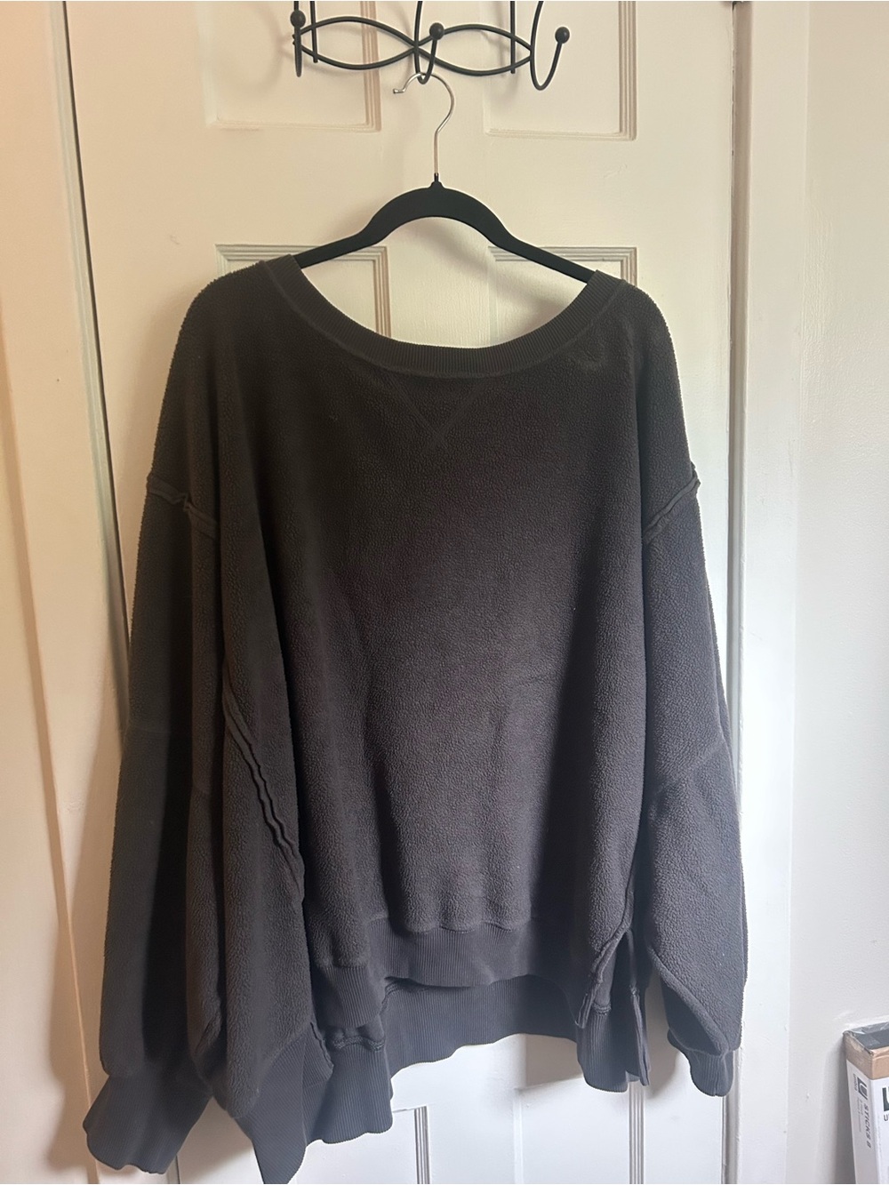American eagle oversized sweater